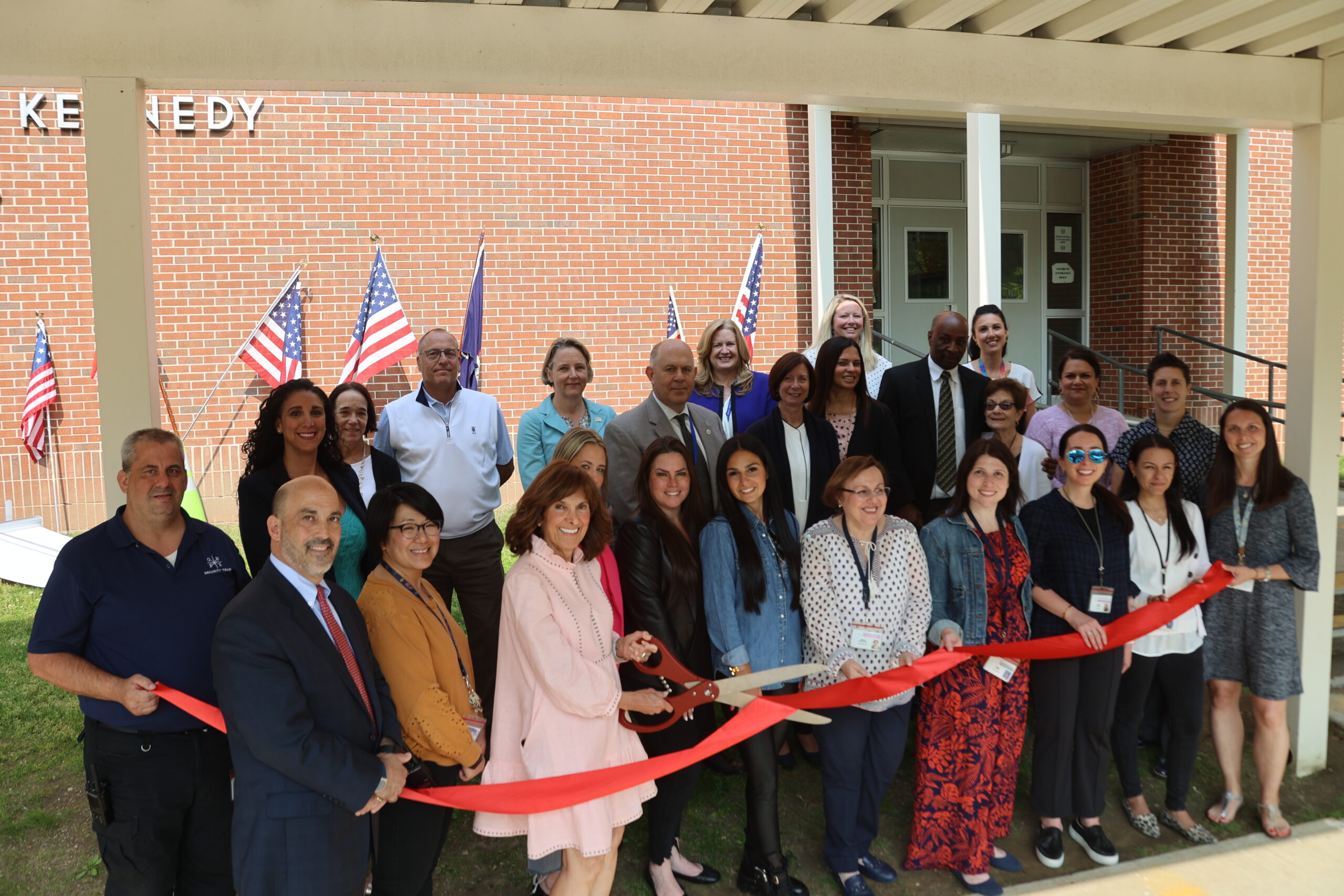 GN-ribbon-cutting